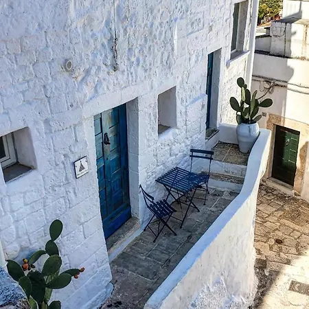 Apartment White Dream *